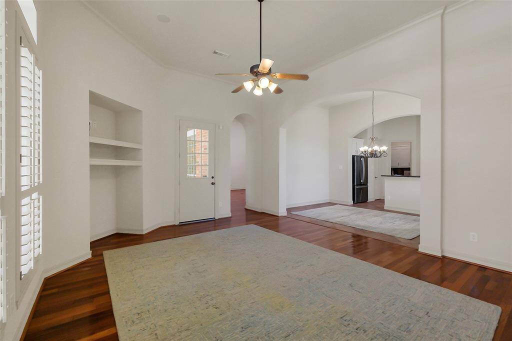 Family living area adjacent to kitchen.