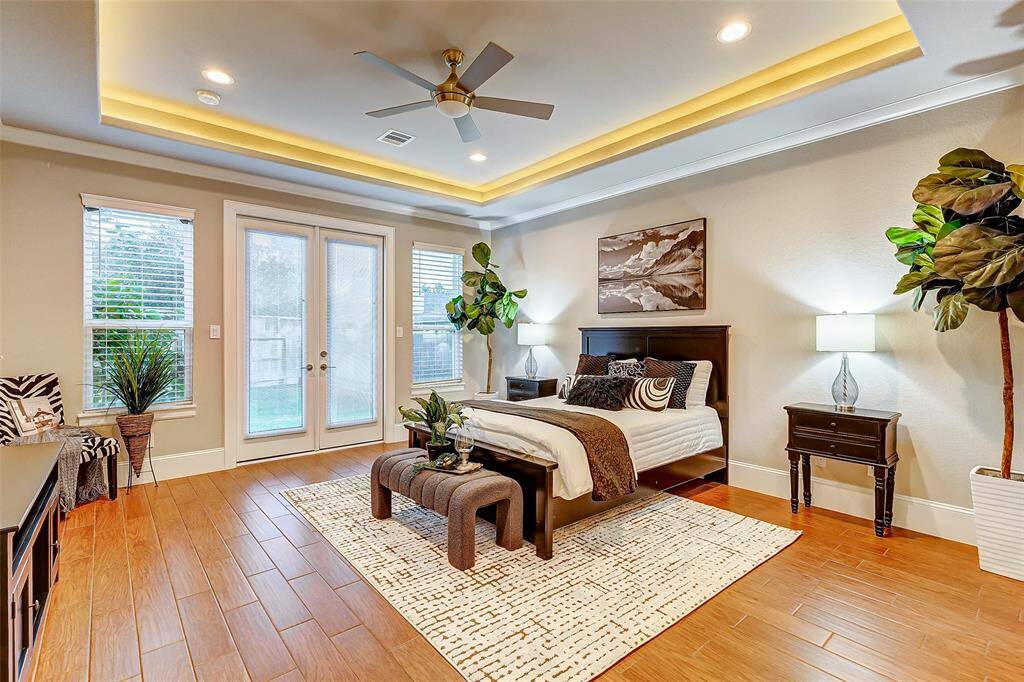 The primary bedroom is complete with a spacious walk-in closet for all your wardrobe needs. Conveniently connected to the primary bedroom we have the primary bathroom.