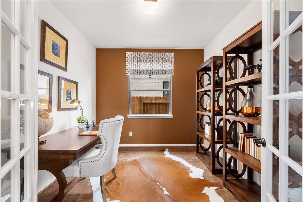 Private home office (*Photo not of actual home and used for illustration purposes only.)