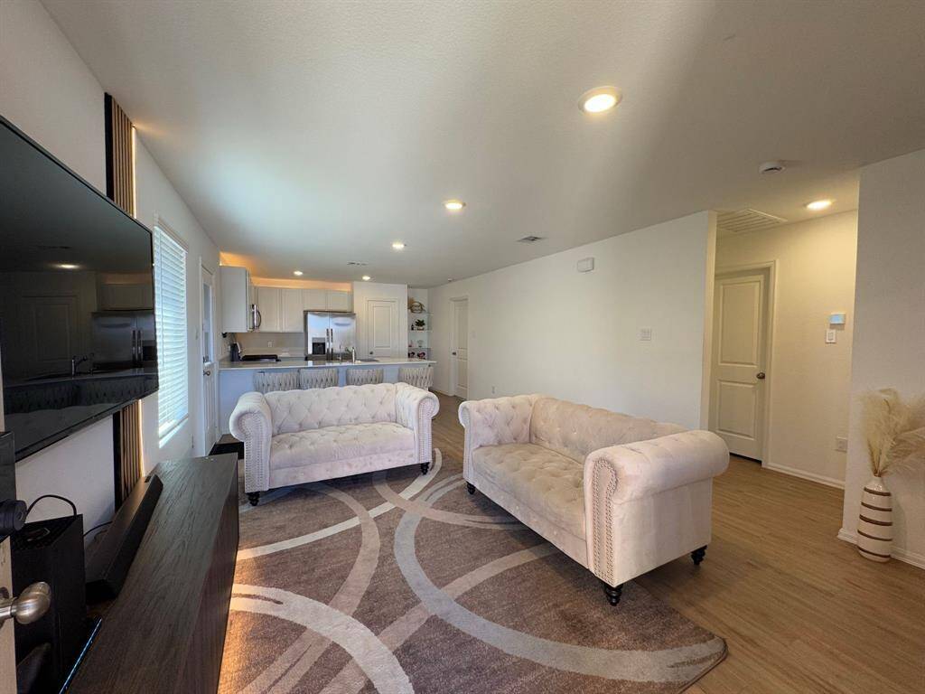 Enter this beautiful home, which has to much to offer.