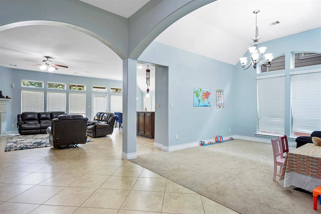 Impressive Floor plan. With many windows for natural light to flow in.