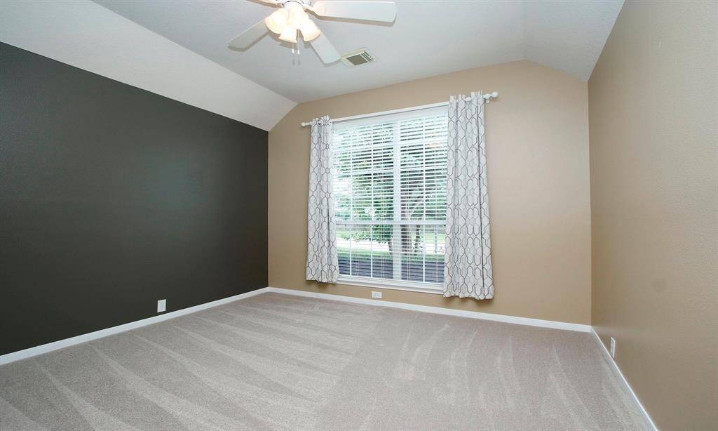 3rd bedroom.