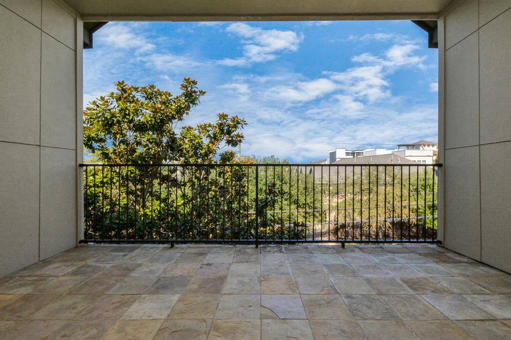 Gorgeous Balcony