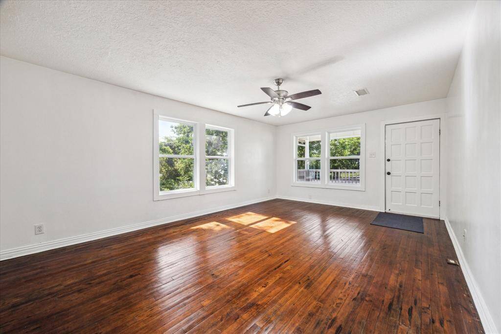 DOUBLE PANE WINDOWS OFFER PLENTY OF NATURAL LIGHT.