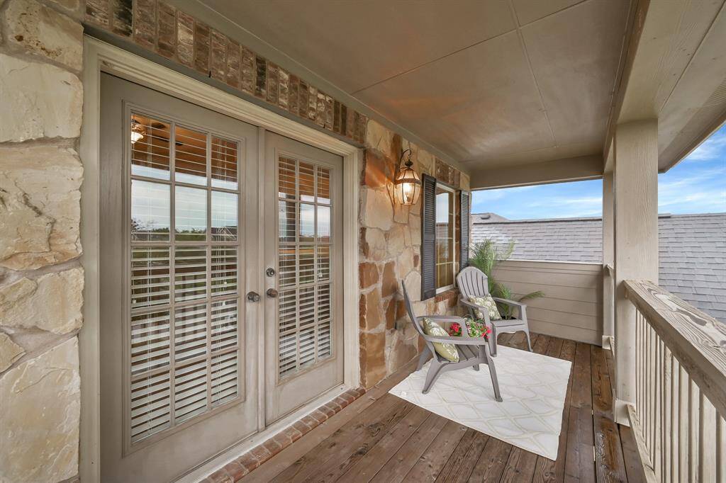 Nice sized Balcony just off the Bonus/Game Room.