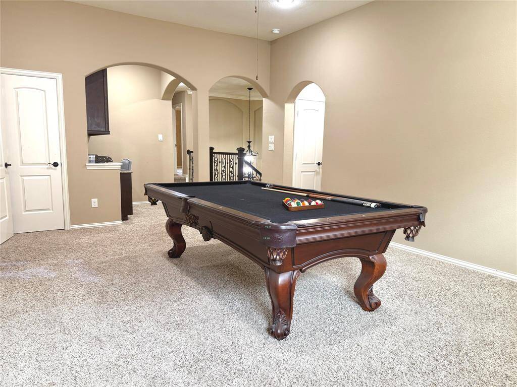Pool table stays with the house