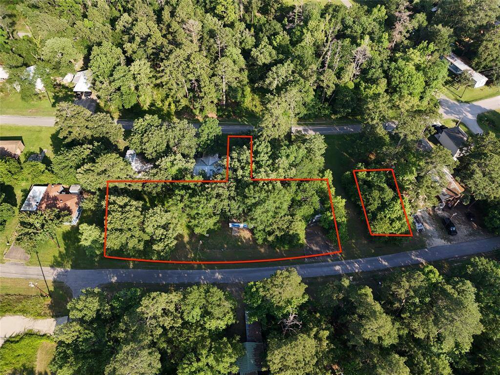10 lots sit together, one is separate and the other two are a few blocks down on the corner of Noel and Plum Tree. The 2 lots and the separate one can be sold separately.  All markers are approximate.  Locations must be verified with your Realtor. Call for more details.