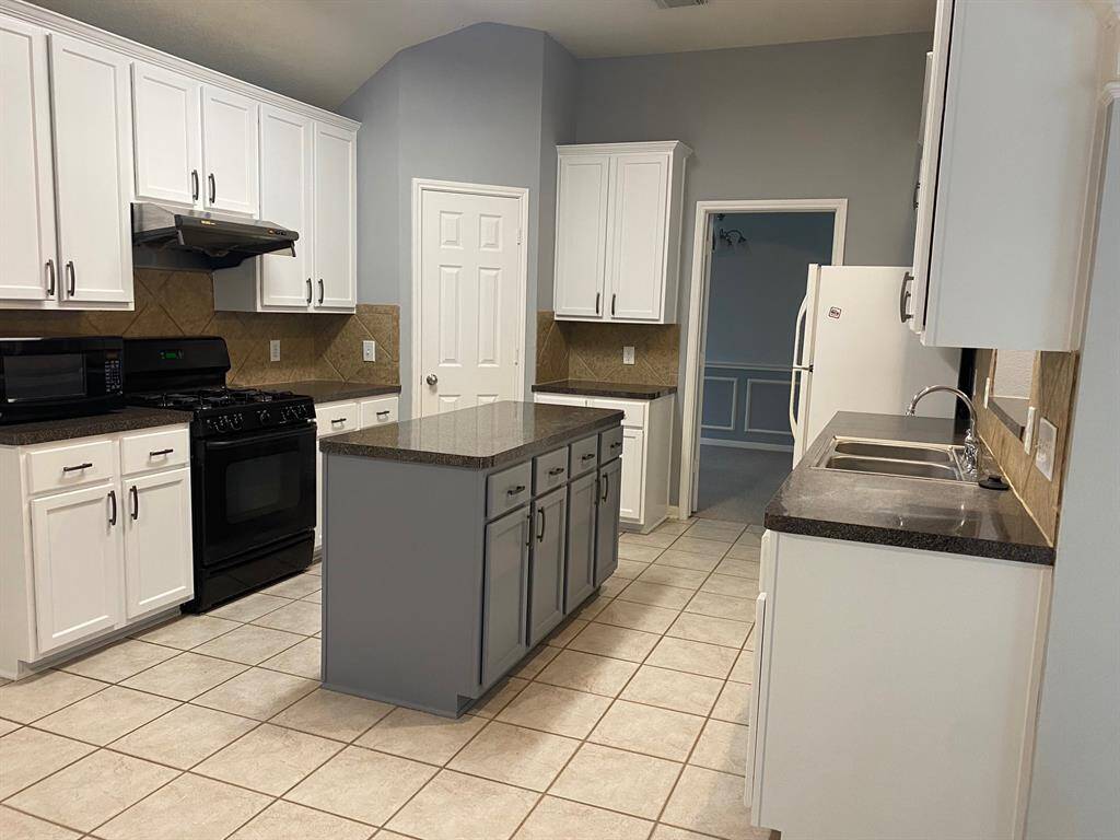 Full view of kitchen