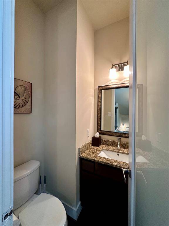 Powder room conveniently located on the 2nd floor.