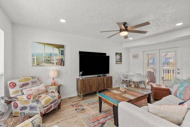 Living Area comes with some furnishings