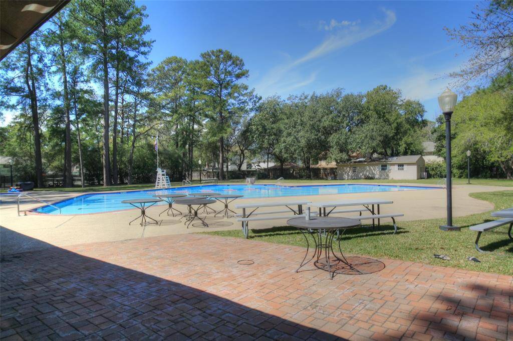 Huntwick offers a neighborhood pool which hosts swim team events.