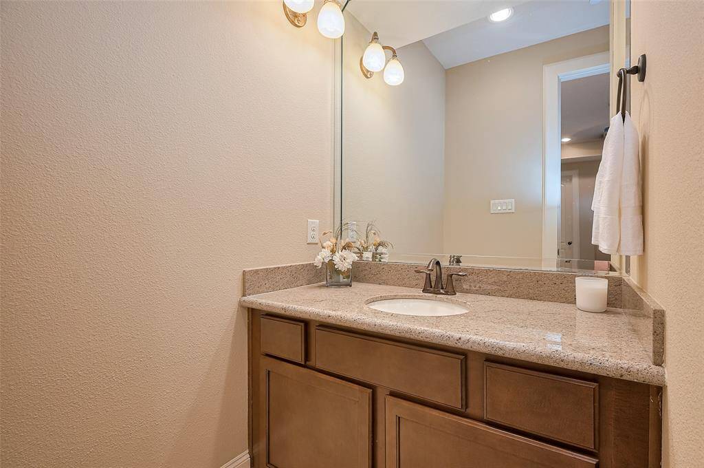 Bathroom 1st floor