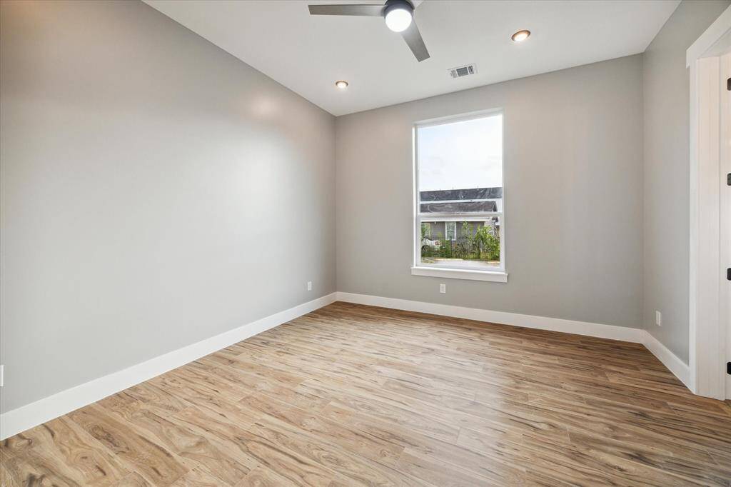 First floor suite