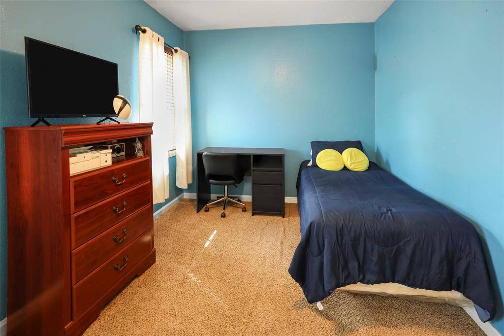 One of the three bedroom in this home