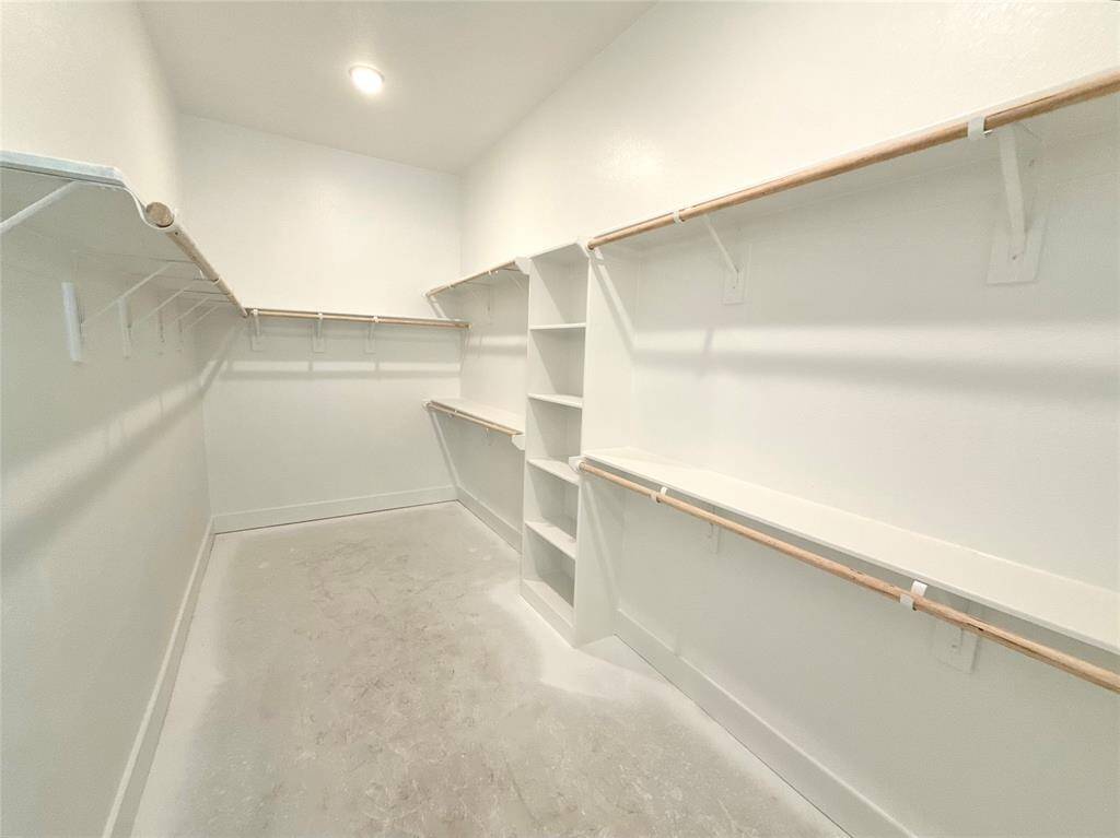 This closet is where your personal style flourishes, and every day starts with a little extra inspiration. Welcome to a space that feels not just like storage, but like a true extension of who you are.