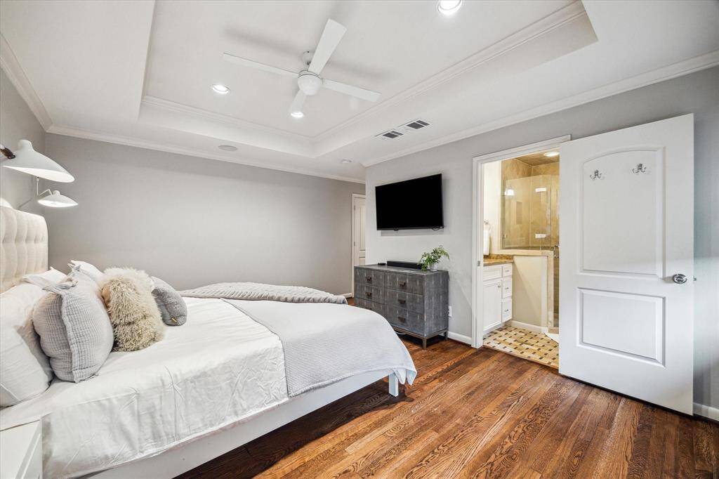 Primary bedroom.
