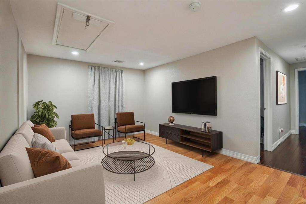 Unit 3 living room. [virtually staged].