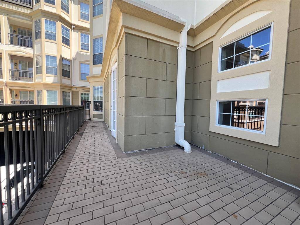Look at this large outdoor patio!