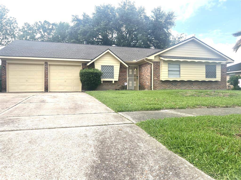 Welcome to 8418 Hazen St