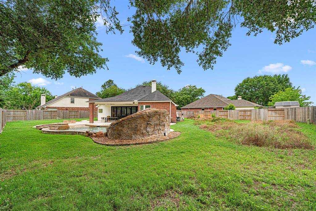The oversized cul-de-sac lot provides ample room to roam. This is outdoor living perfected - where every day feels like a vacation in your own private sanctuary.