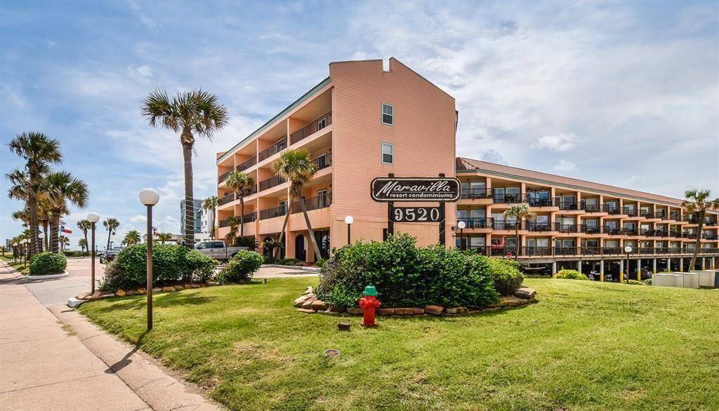 Maravilla... nestled on the cusp of Galveston's West End.