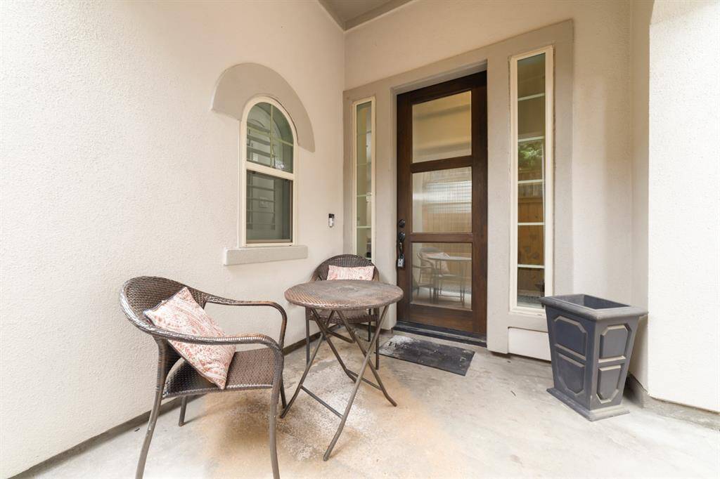 Covered front patio.
