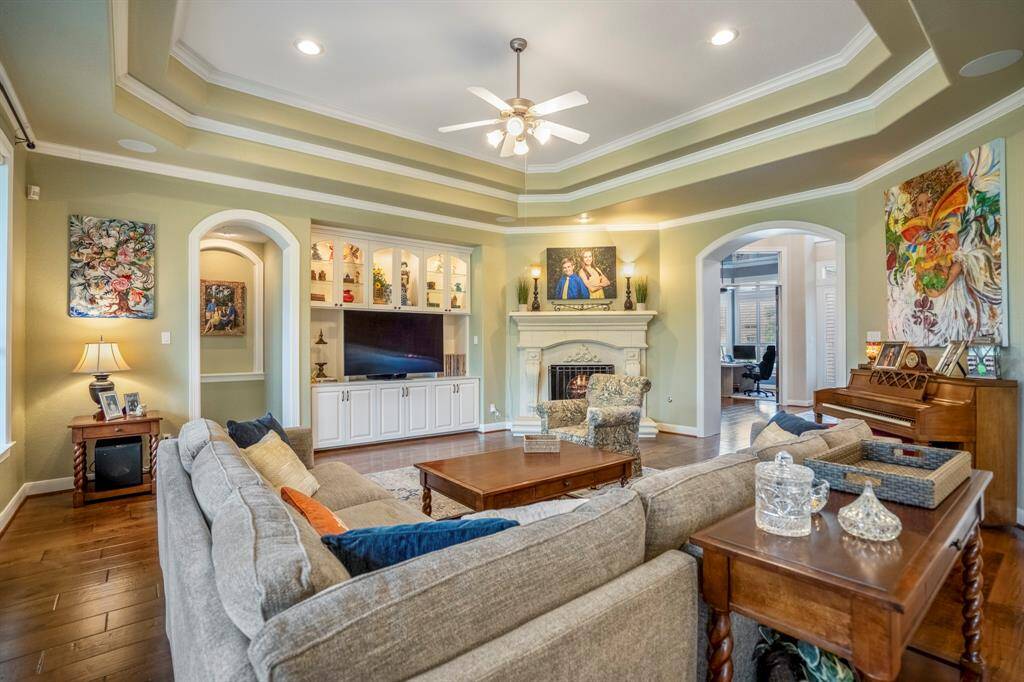 Be inspired to decorate for the holidays, with this elevated fireplace mantel, which offers a ready-made spot for your seasonal decor.