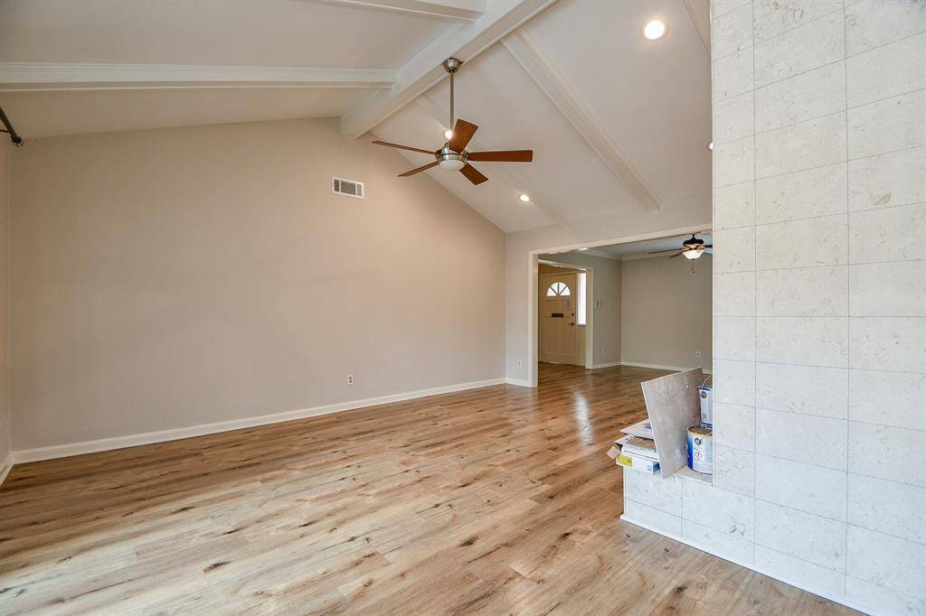 Picture yourself in your favorite overstuffed lounge, admiring all the open space around you --- including a view of the front door!