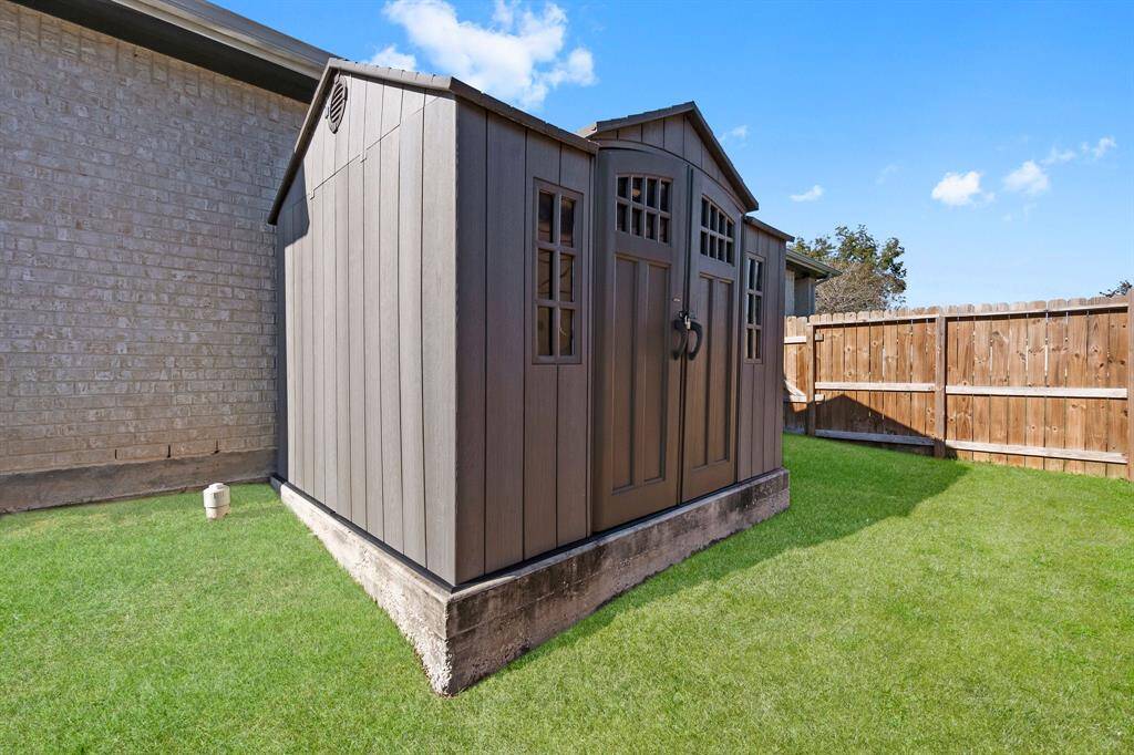 Storage shed