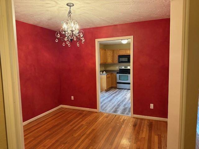 Formal Dining