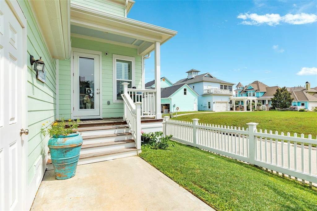 Nicely fenced back and side yard.
