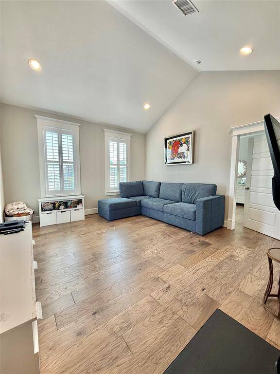 Spacious Upper level family room.