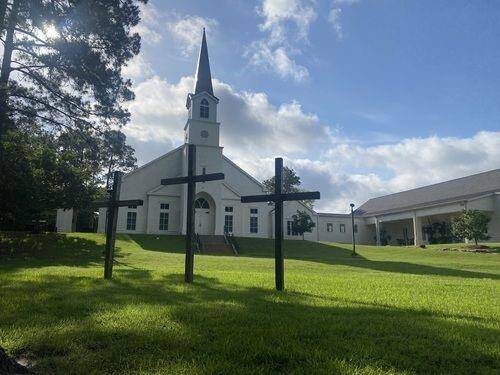 Northshore Church at front of Bentwater