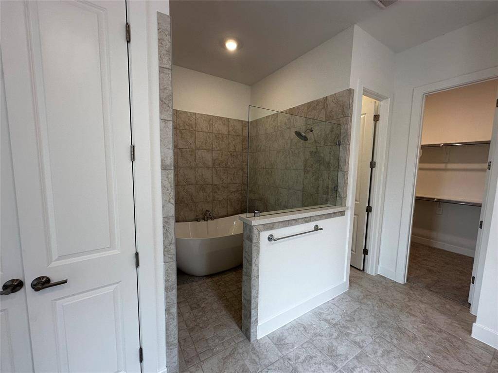 1401 River Point Drive ~ Under construction