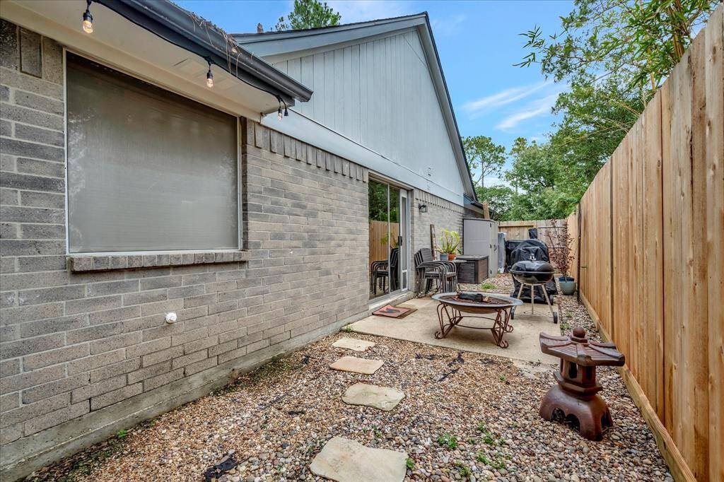Side patio and courtyard.