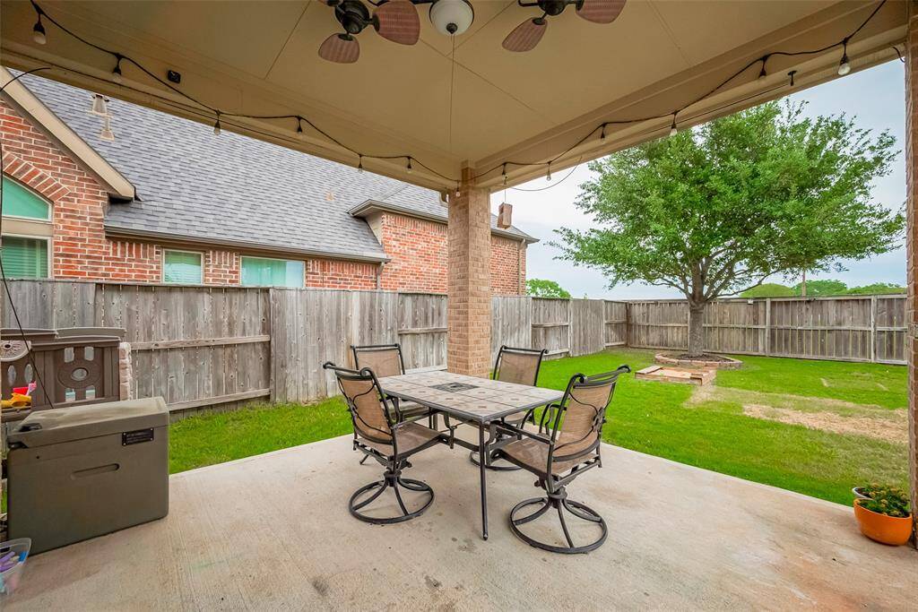 Extended covered Patio for all outdoor dining and entertainment