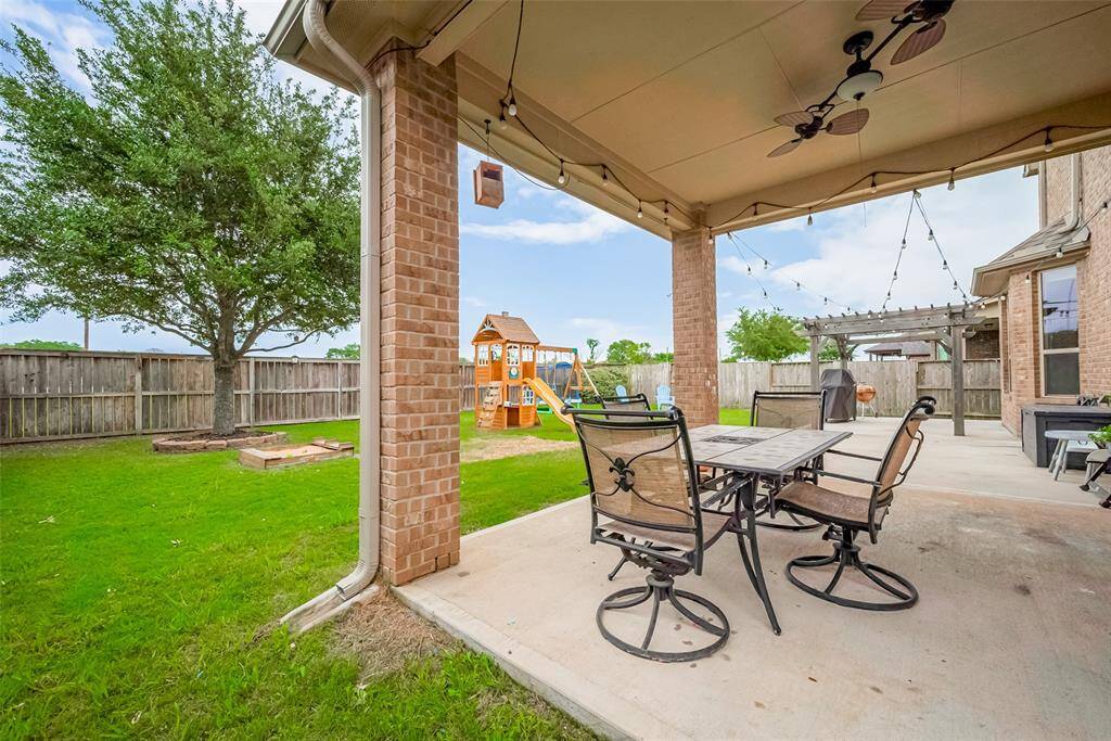 Another side of the extended patio