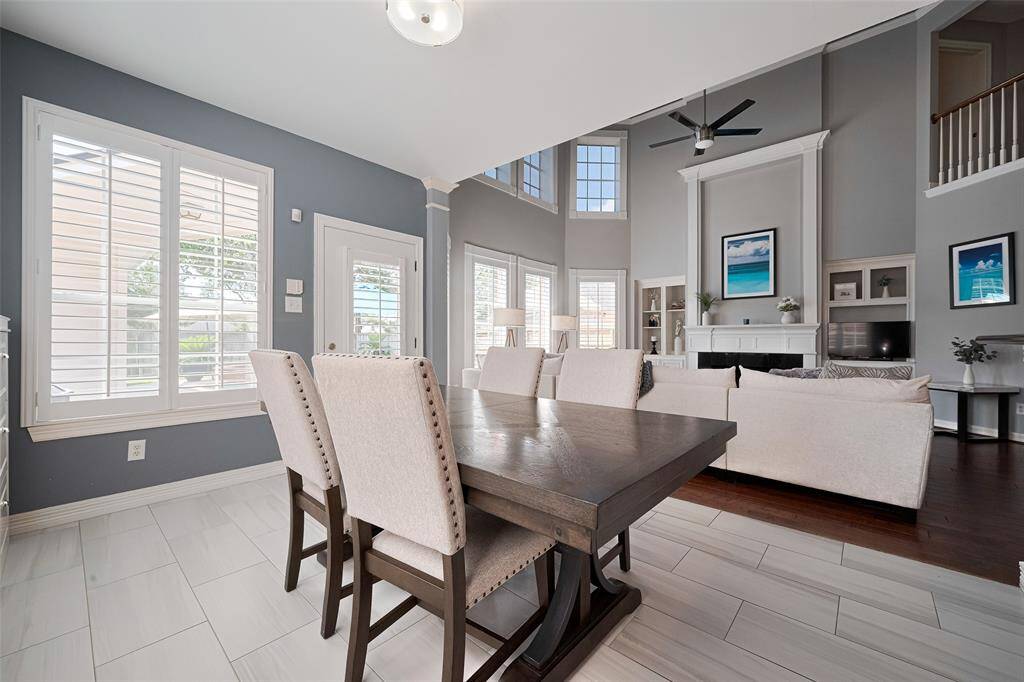 View from the breakfast room into the living room.