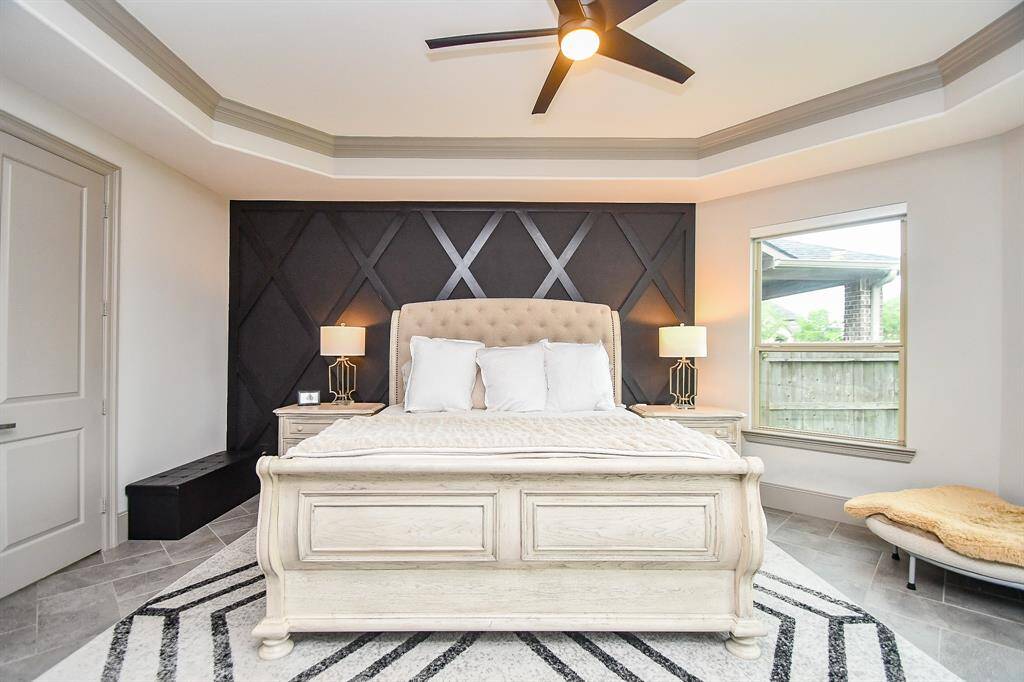 Unwind and bring your large furniture to enjoy the master suite!