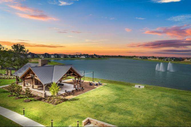 Avalon at Friendswood Community