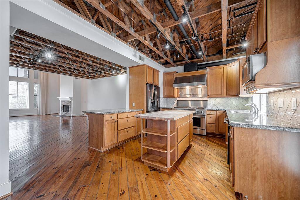 Totally open floorplan gives this space a great flow.