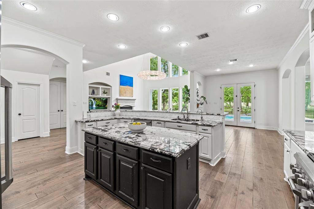 Boasting impressive storage, the center island also features an outlet for easy mixing and prepping with small kitchen appliances. Store cookie cutters and cupcake supplies beneath for impromptu baked goodies, which of course always require an urgent need!