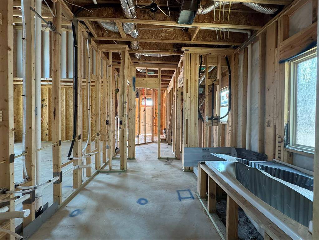 Relaxing owner's bath -still under construction!