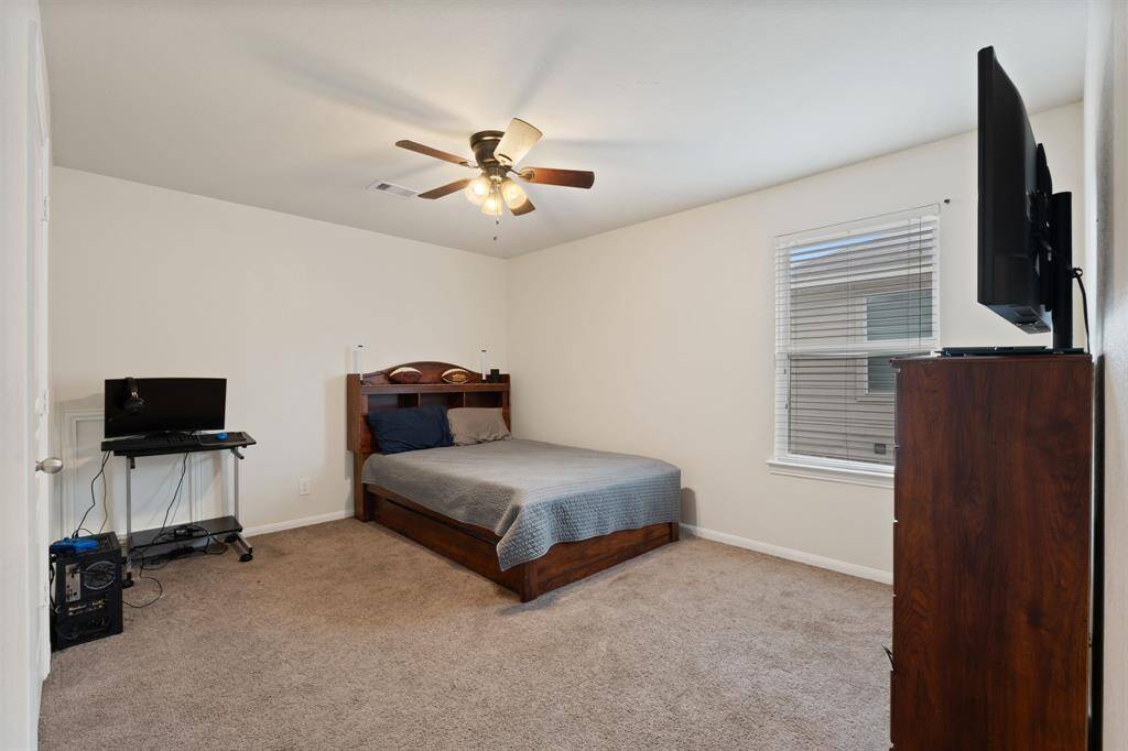 Bright and versatile bedroom – one of three upstairs