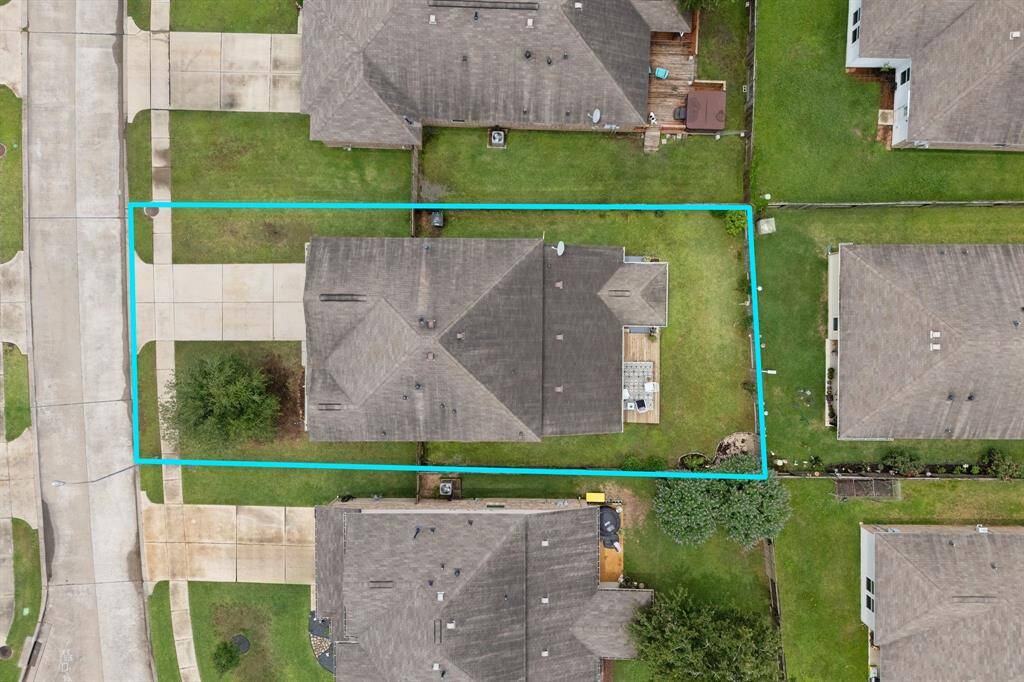 Spacious lot with room to relax and entertain