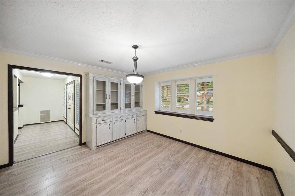 Formal dining room and foyer.