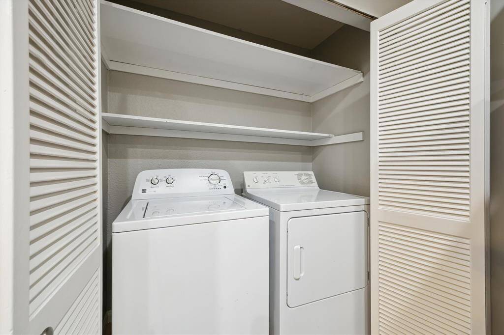 Full Size Washer and Dyrer