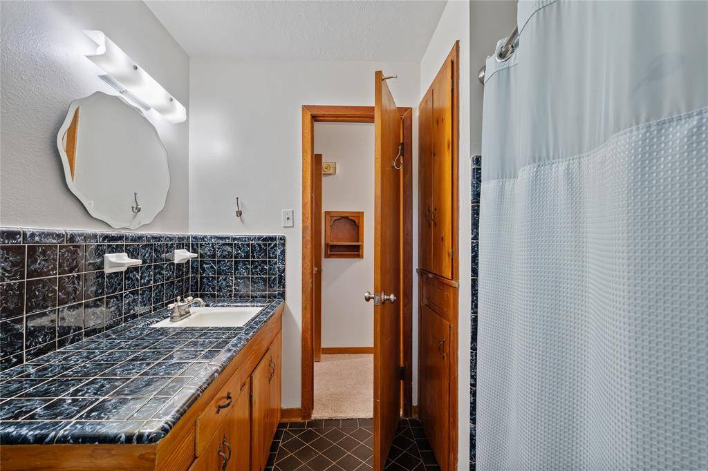 Secondary Bathroom