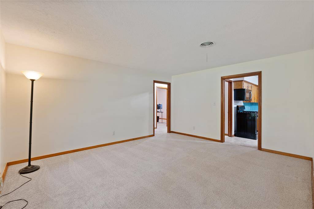 Front Sitting Room/Formal Living