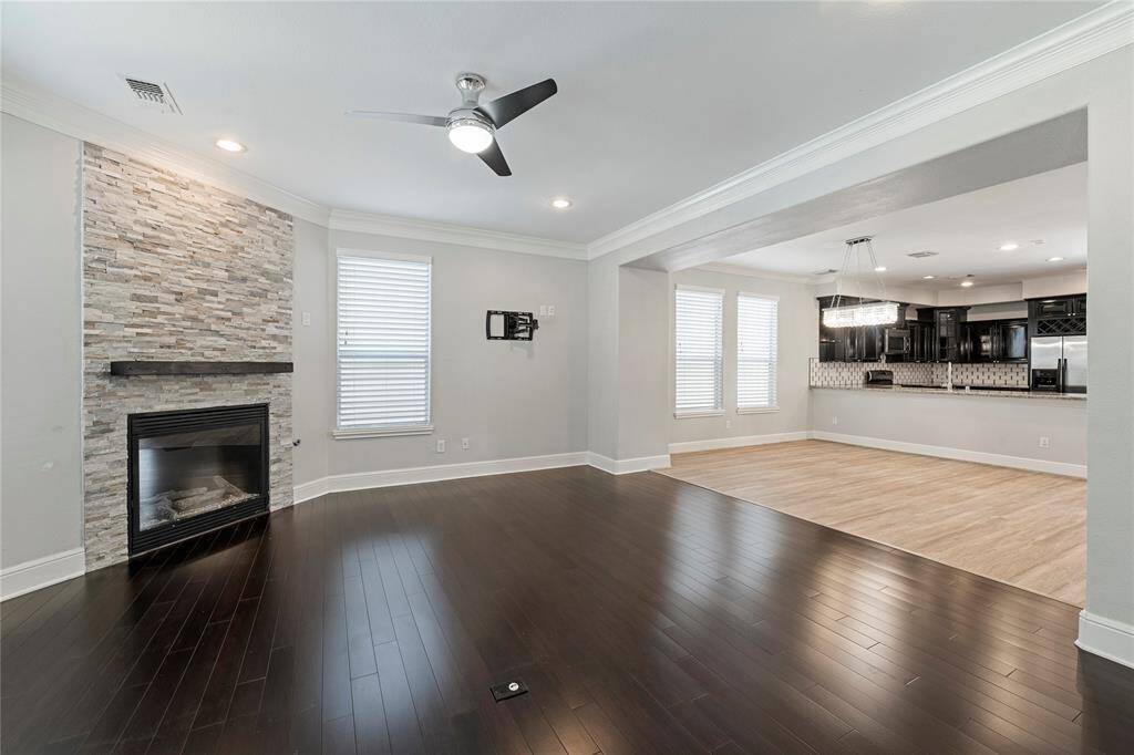 Open floor plan, great for anyone who loves entertaining